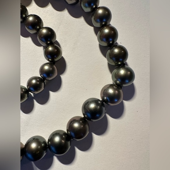 Tahitian cultured Pearl necklace with certificate of Authenticity - Picture 9 of 16